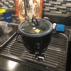 IBright Oprolbare Afdruiprek - Pannen Rooster Hittebestendig - Afdruiprooster - Pannenonderzetter - RVS Zwart 14 IBright Oprolbare Afdruiprek - Pannen Rooster Hittebestendig - Afdruiprooster - Pannenonderzetter - RVS Zwart -Afwasgereedschap Winkel 1200x1200 349