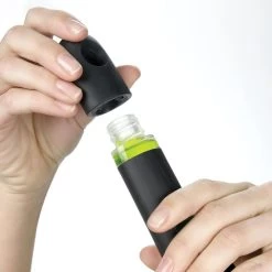 OXO Good Grips Afwasborstel Met Zeepdispenser -Afwasgereedschap Winkel 1200x1200 522