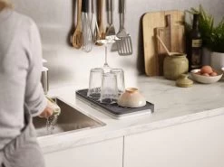 Joseph Joseph - Tier - Afdruipmat - Uitschuifbaar - Grijs -Afwasgereedschap Winkel 1200x900 7