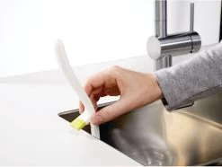 Joseph Joseph Edge Vaatwasborstel - Met Ingebouwde Gootsteensteun - Antraciet -Afwasgereedschap Winkel 1200x904