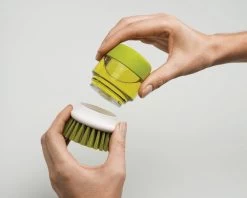 Joseph Joseph Afwasborstel Palm Scrub - Incl Houder - Grijs 17 Joseph Joseph Afwasborstel Palm Scrub - Incl Houder - Grijs -Afwasgereedschap Winkel 1200x964 1